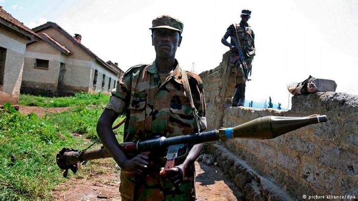 There has been fighting around the town of Beni in the east of the Democratic Republic of Congo, including heavy weapons fire.
